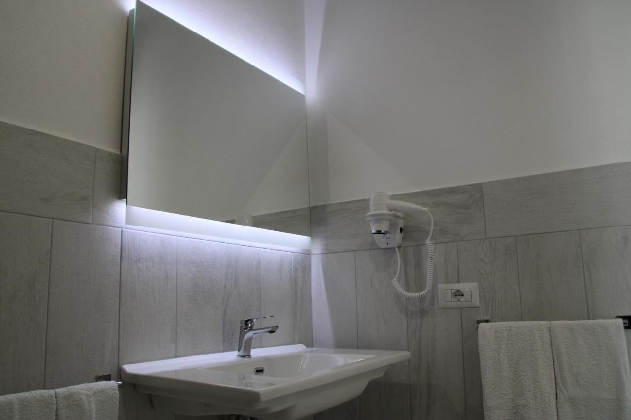 La Guitgia Rooms لامبيدوزا المظهر الخارجي الصورة
