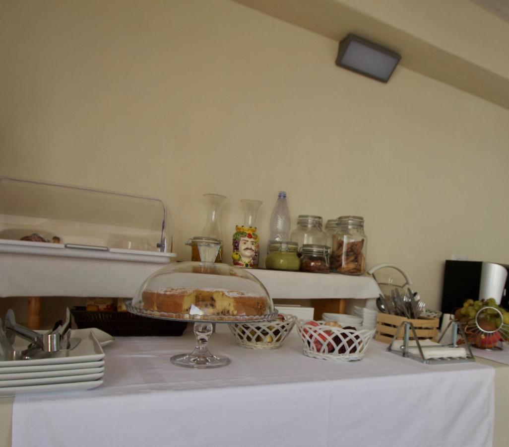 La Guitgia Rooms لامبيدوزا المظهر الخارجي الصورة