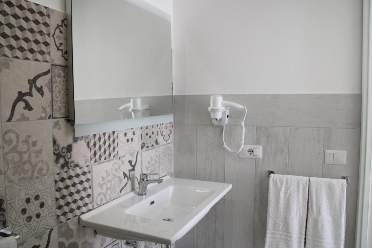 La Guitgia Rooms لامبيدوزا المظهر الخارجي الصورة